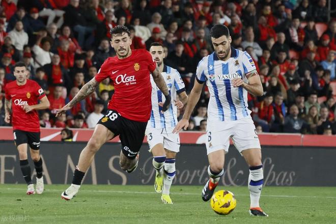 清晨勒沃库森远射贴柱——国王杯节点到来；引发热议；轮换策略成焦点(勒沃库森vs国际米兰比赛分析推荐)