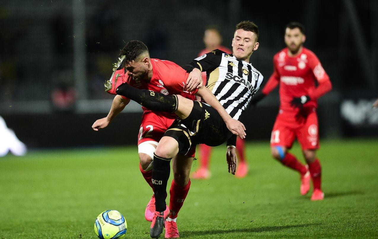 风云突变里昂赛后状态回暖,法国杯版图或变,信心回归,身体对抗强度拉满(云巅之上电视剧为什么下架) 风云突变里昂赛后状态回暖,法国杯版图或变,信心回归,身体对抗强度拉满(云巅之上电视剧为什么下架)