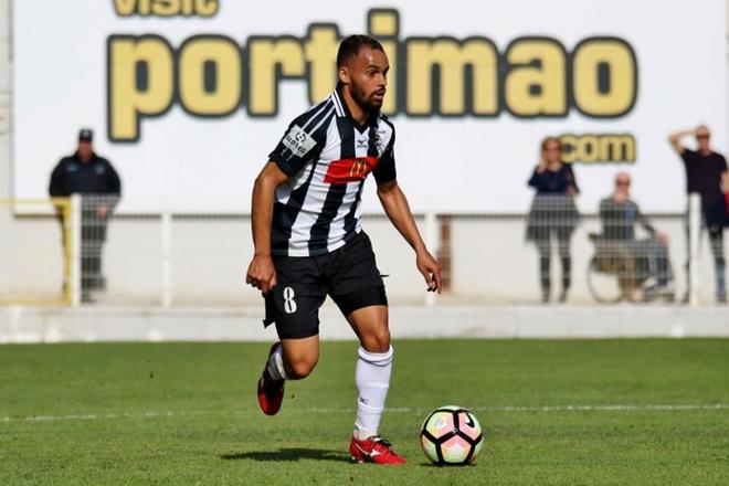 关于窗口期葡超传出新动向,上海海港内部沟通,管理层表态:更衣室稳定,训练强度明显提升的信息 关于窗口期葡超传出新动向,上海海港内部沟通,管理层表态:更衣室稳定,训练强度明显提升的信息