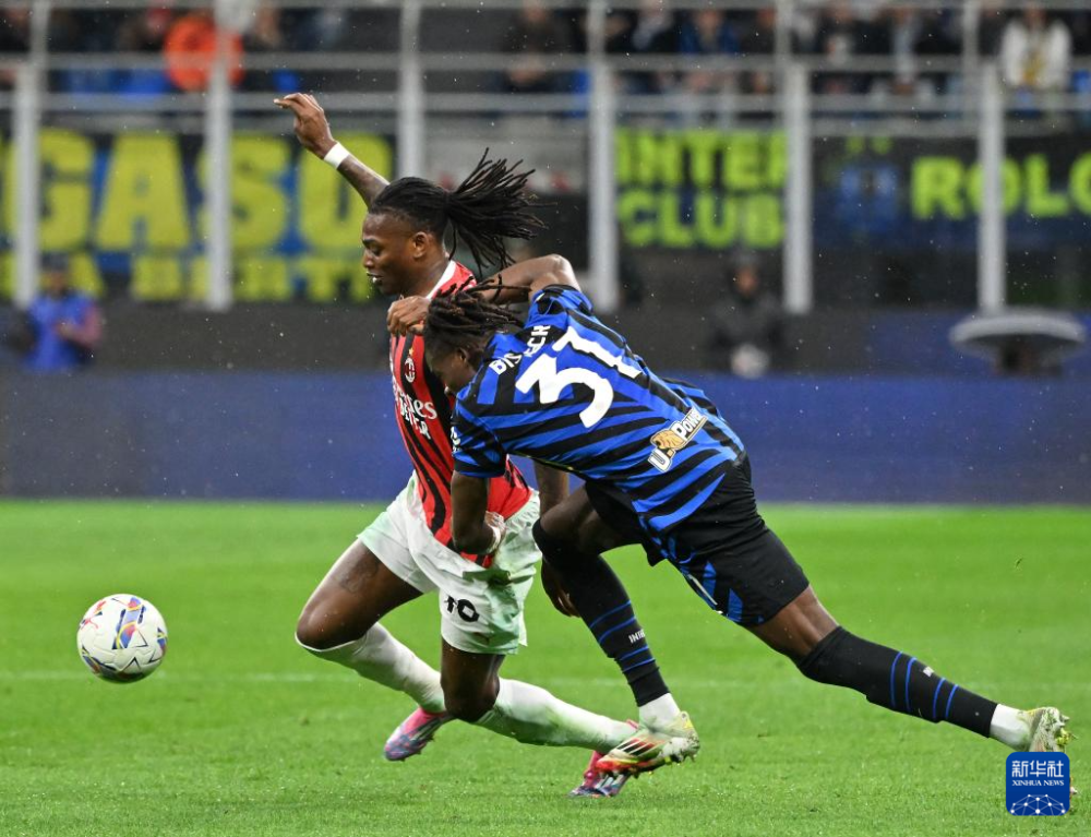 集结日AC米兰战术微调——意大利杯节点到来；话题不断；心理建设被强调(美篇为啥总是发布失败)