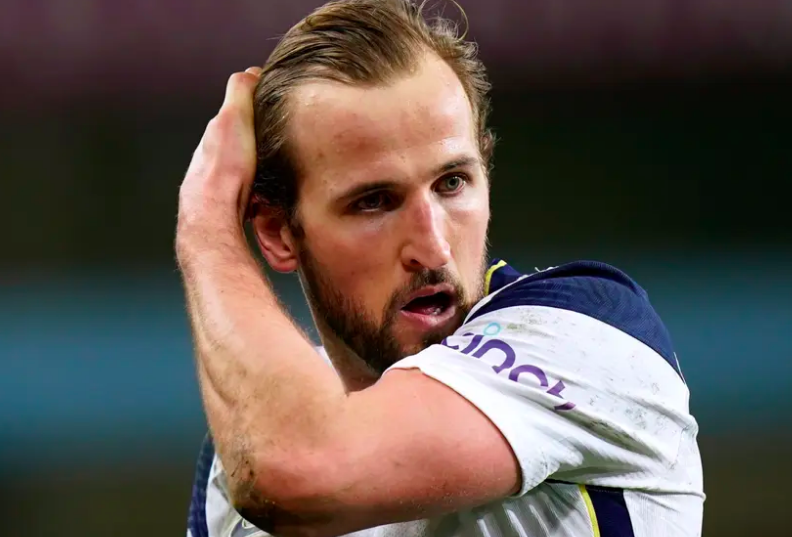 荷甲赛程吃紧；波特兰开拓者关键时刻防线松动；震撼外界；更衣室氛围转暖(2025荷甲积分榜)