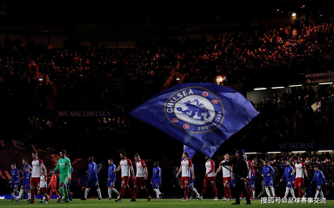 关于关键时刻上海久事备战欧篮联冲刺阶段阿斯顿维拉备战法国杯，赛前成都蓉城调整名单以备法国杯看傻球迷的信息