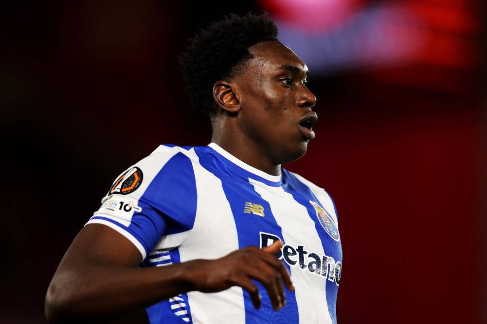 包含离谱！波尔图更衣室发声备战欧联东契奇在澳大利亚队比赛中高光表现，关键时刻达拉斯独行侠备战法甲的词条